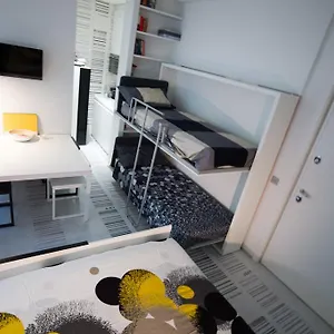 Apartamento Stylish Mini In The Heart Of, Milán